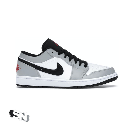 Jordan 1 Light Smoke Grey | Unisex